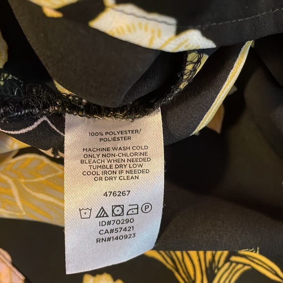 LOFT Floral Blouse - Picture 9 of 9